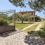 בית נופש Casa La Brusa *