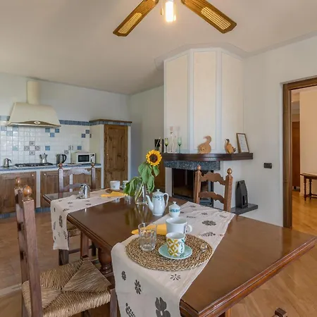 Lovely In With Kitchen Holiday home Otricoli