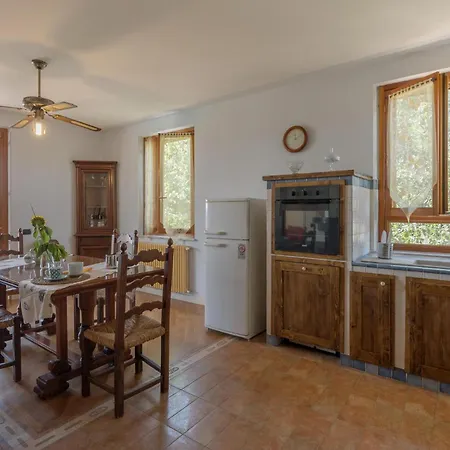 Lovely In With Kitchen