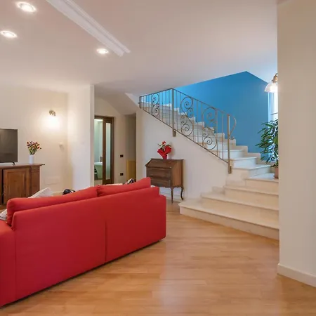 Semesterbostad Lovely In With Kitchen *