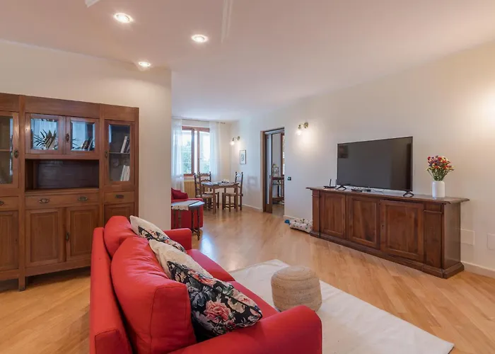 Lovely In With Kitchen * Otricoli