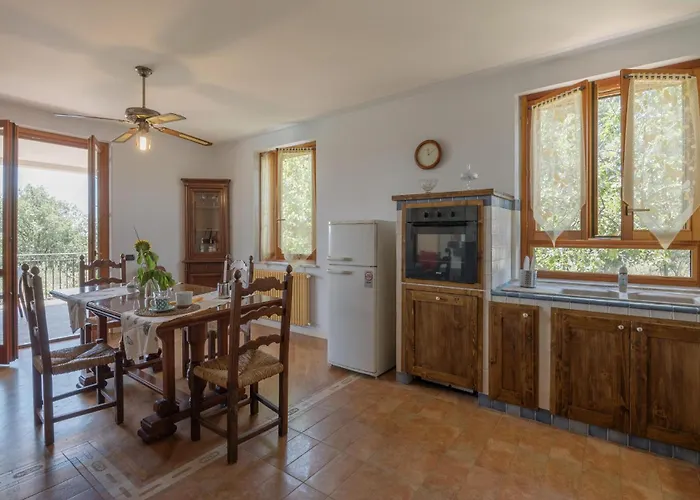 Lovely In With Kitchen